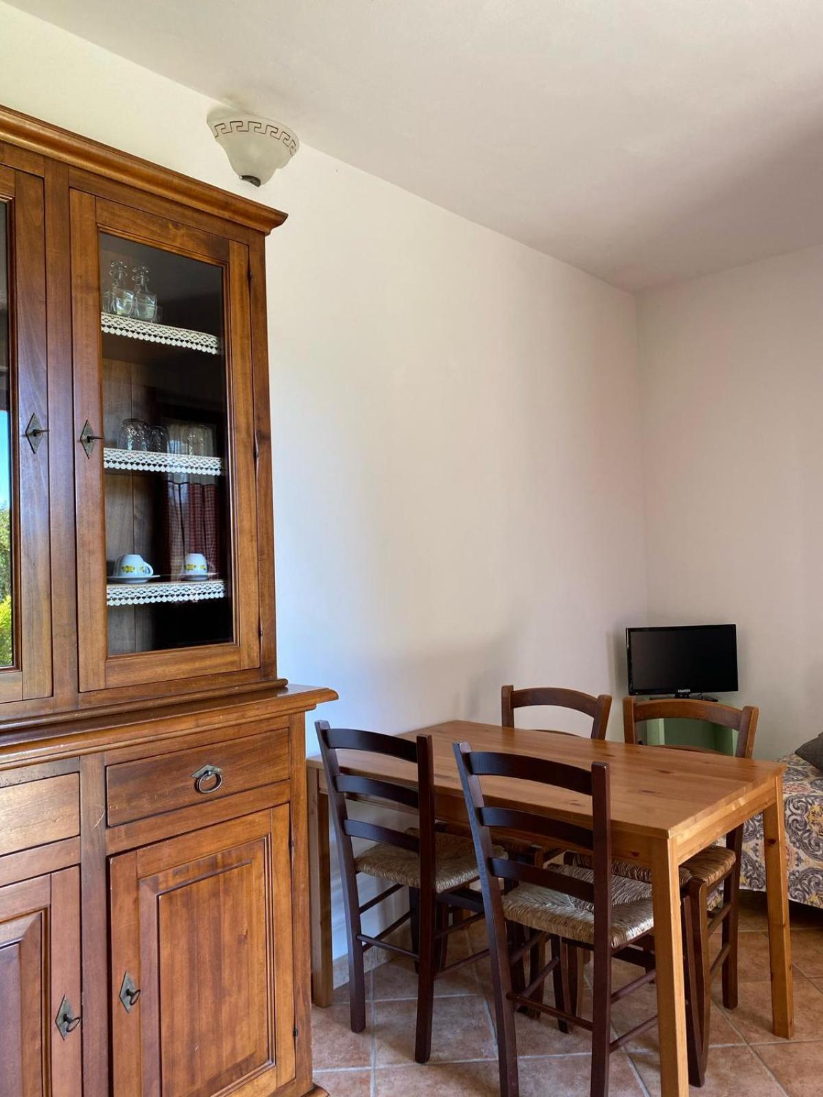 Agribike Agriturismo Poggio Rossino ガヴォッラーノ エクステリア 写真
