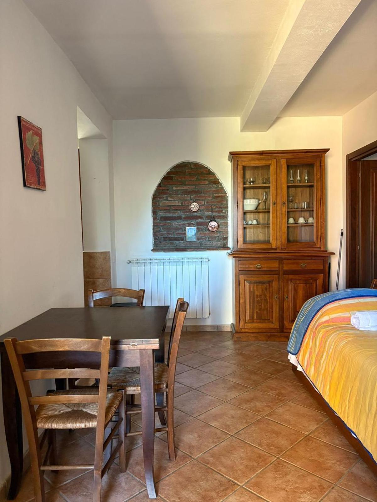 Agribike Agriturismo Poggio Rossino ガヴォッラーノ エクステリア 写真